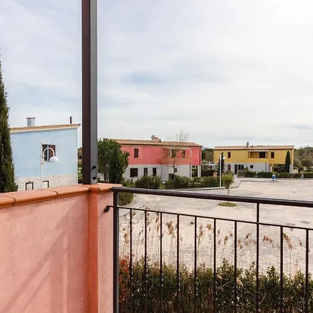 R20 Trilocale In Adamo & Eva Марчелли