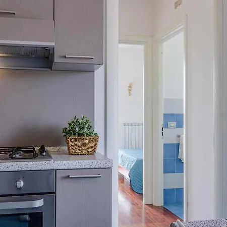 R20 Trilocale In Adamo&eva Con Piscine Marcelli