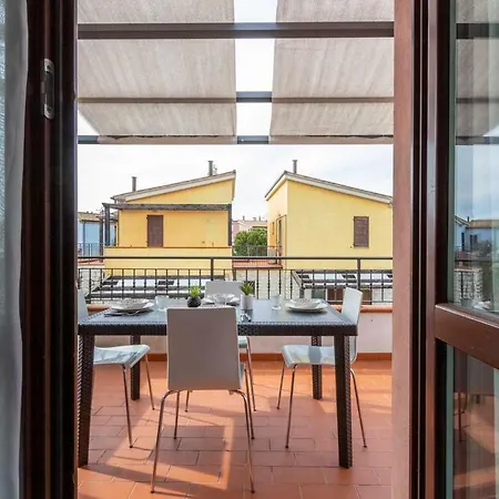 R20 Trilocale In Adamo&eva Con Piscine Marcelli